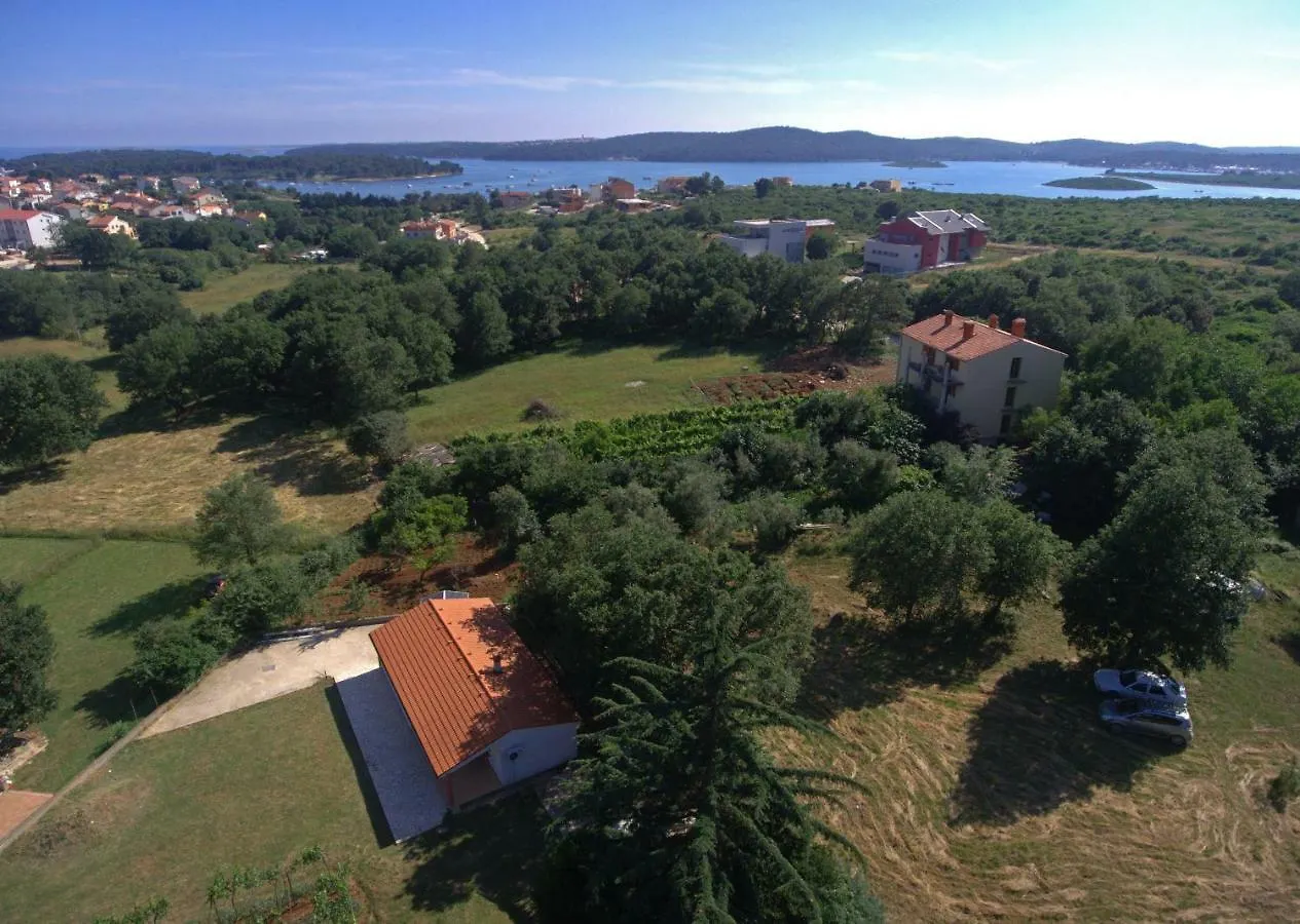 Holiday Home Kipo I Lunja Medulin Croatia