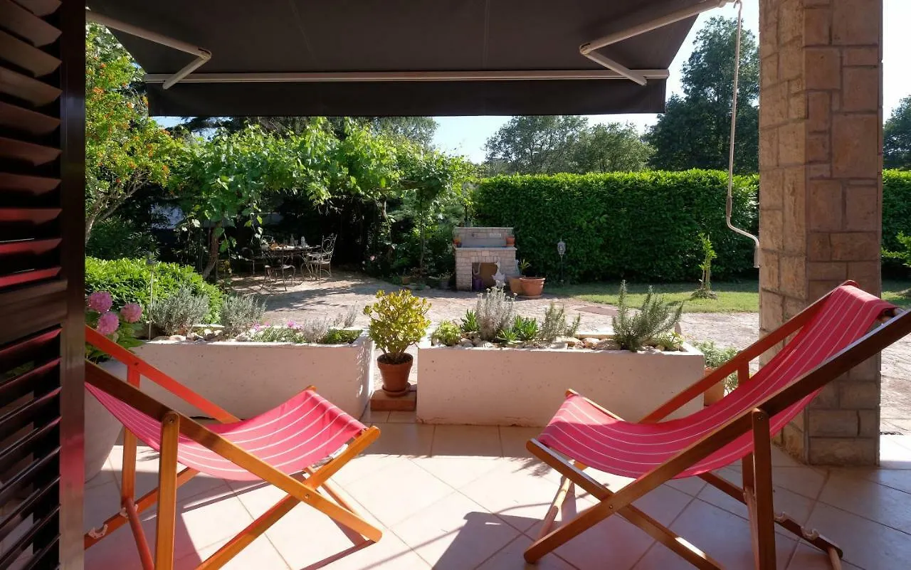 Holiday Home Kipo I Lunja Medulin 0*,